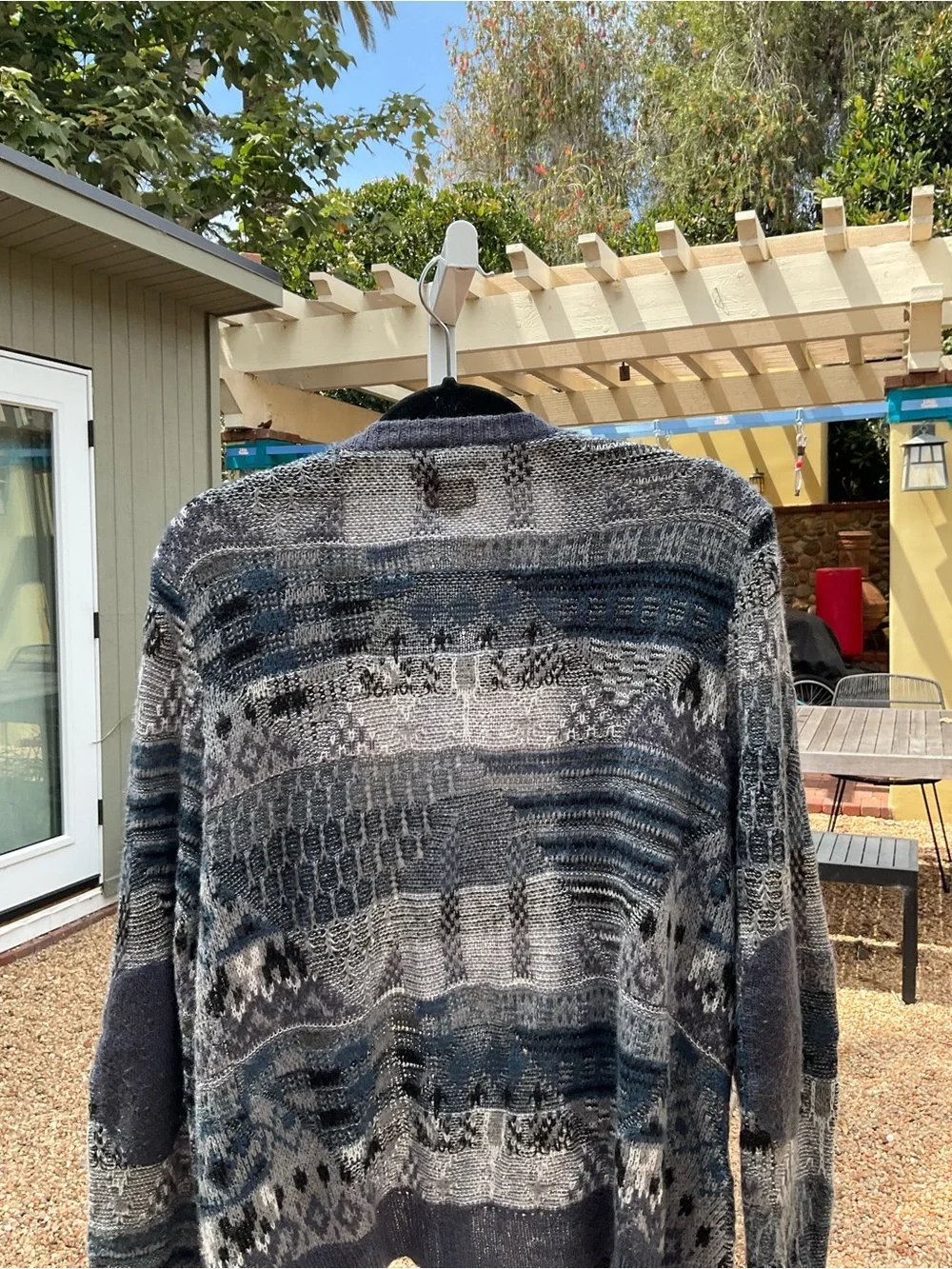 RVCA Men's Gray and Blue Patterned Knit Cardigan